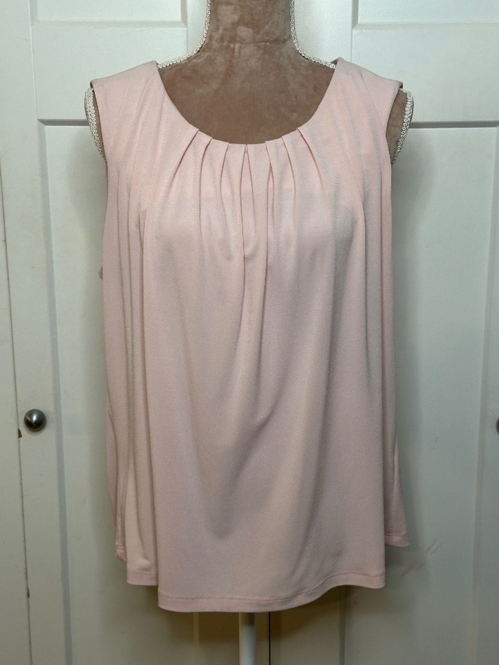 Calvin Klein Pleated Crew Neck Sleeveless Tank Top, Light Pink, Sz XL